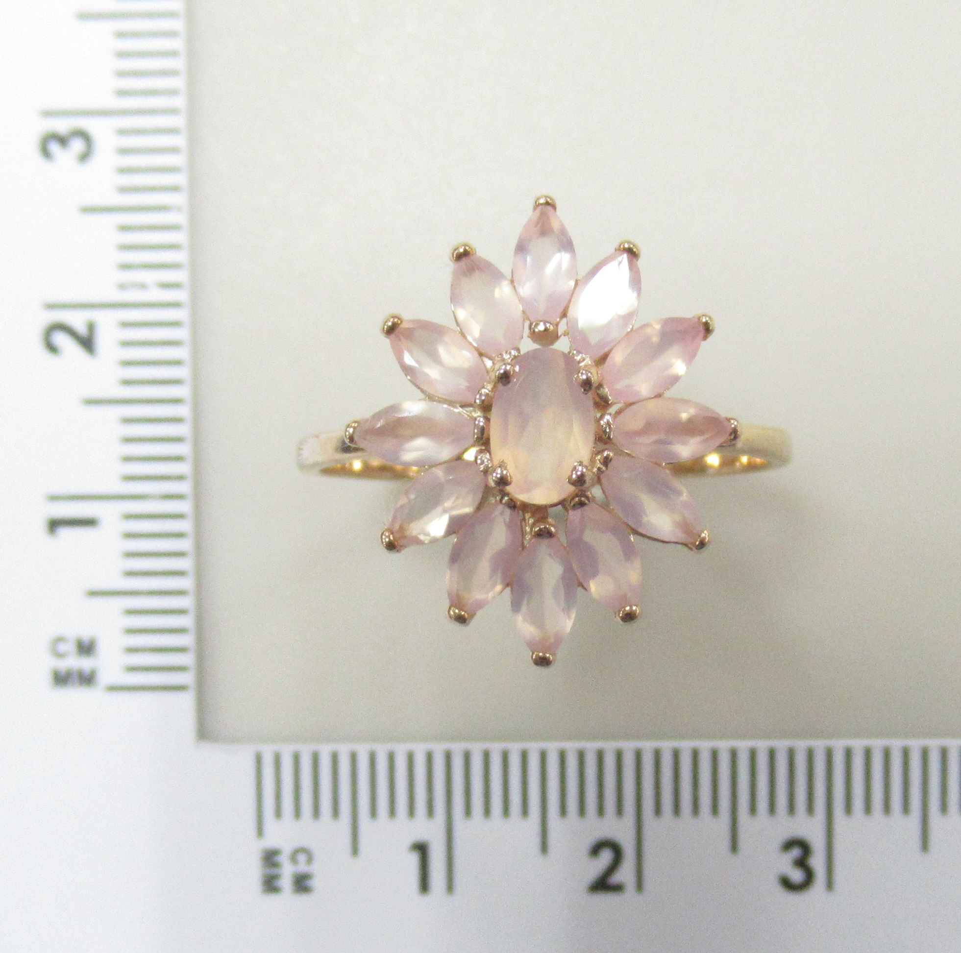 Серебряное кольцо с агатами "Цветок"